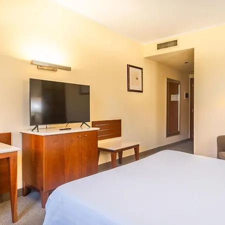 Hotel Airone - Ombrellone Incluso Al Bagno Dolce A Marina Dal 1 Giugno Al 15 Settembre