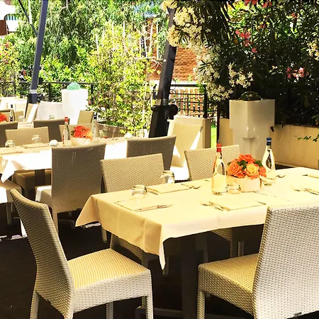 Airone - Ombrellone Incluso Al Bagno Dolce A Marina Dal 1 Giugno Al 28 Settembre