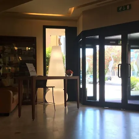 Airone - Ombrellone Incluso Al Bagno Dolce A Marina Dal 1 Giugno Al 28 Settembre Szálloda Grosseto