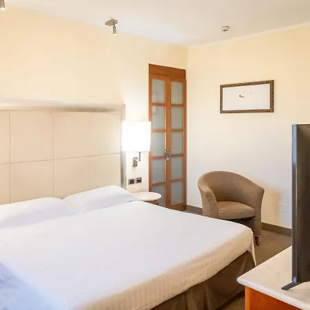 Hotel Airone